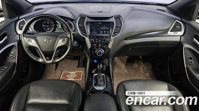 Hyundai Santafe 2017 — photo 10