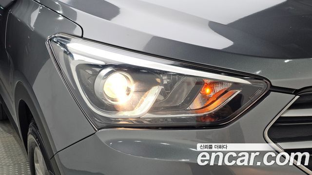Hyundai Santafe 2017 — photo 8