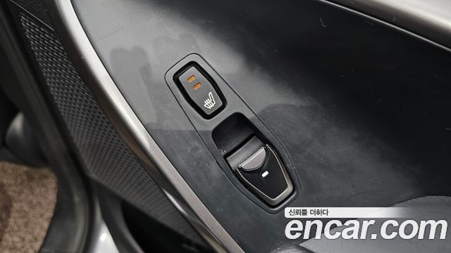 Hyundai Santafe 2017 — photo 30
