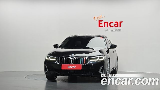 BMW 5-Series 2023 — photo 3