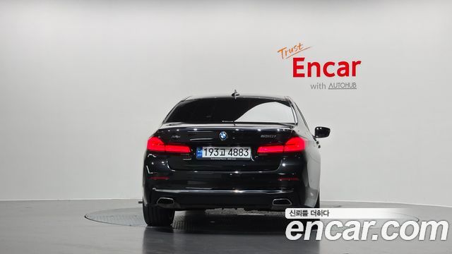 BMW 5-Series 2023 — photo 4
