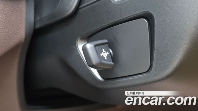 BMW 5-Series 2023 — photo 22