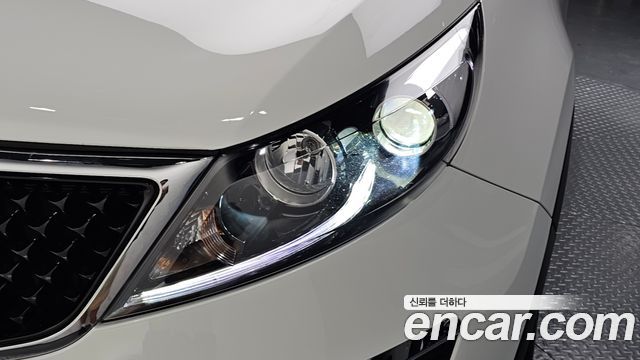 Kia Sportage 2014 — photo 8