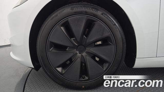 Tesla Model 3 2024 — photo 5