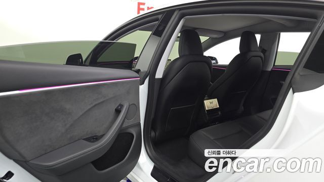 Tesla Model 3 2024 — photo 16