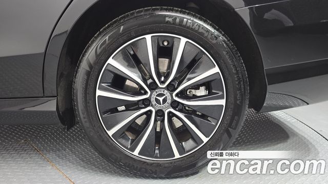 Mercedes-Benz C-Class 2019 — photo 7