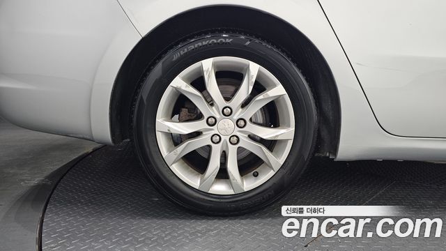 Peugeot 508 2012 — photo 5