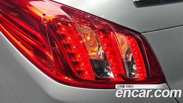 Peugeot 508 2012 — photo 9