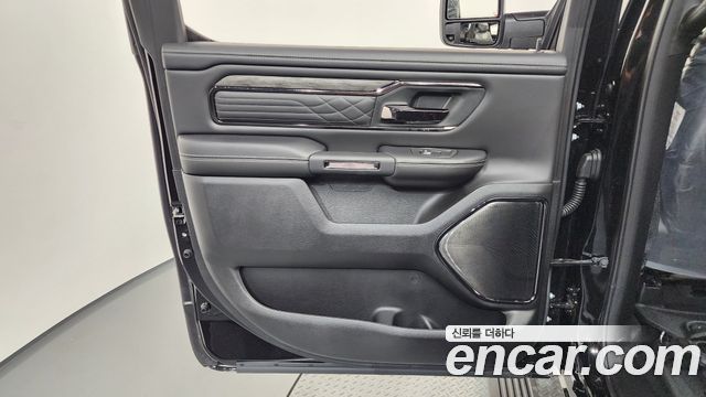 Dodge Ram Pick Up 2026 — photo 15