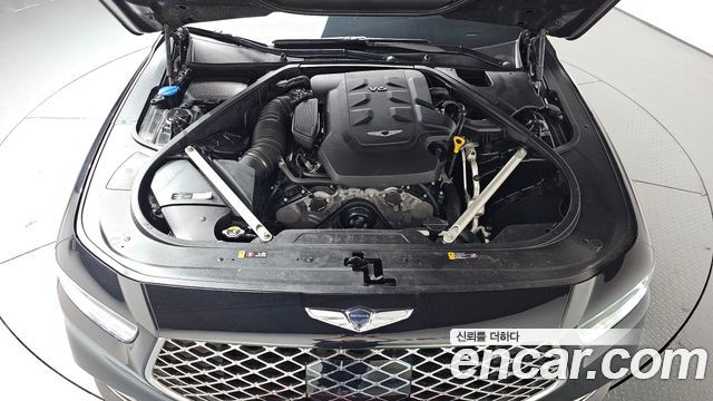 Genesis G90 2019 — photo 6