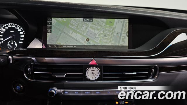 Genesis G90 2019 — photo 20