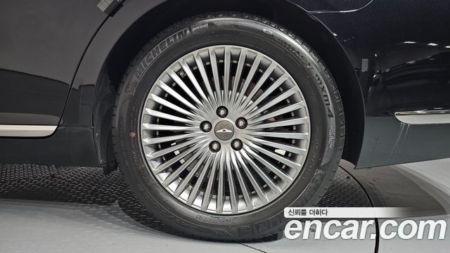 Genesis G90 2019 — photo 7