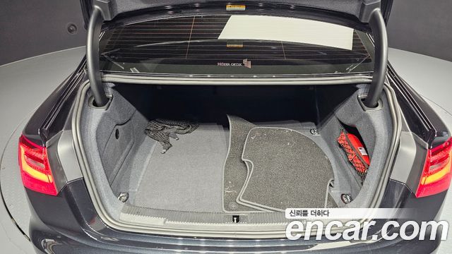 Audi A6 2014 — photo 20