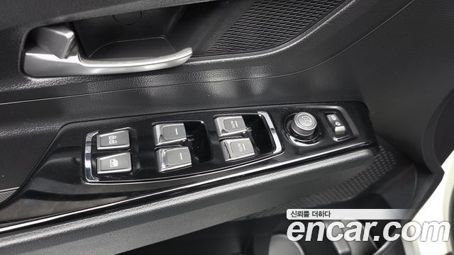 KG Mobility KORANDO 2022 — photo 31