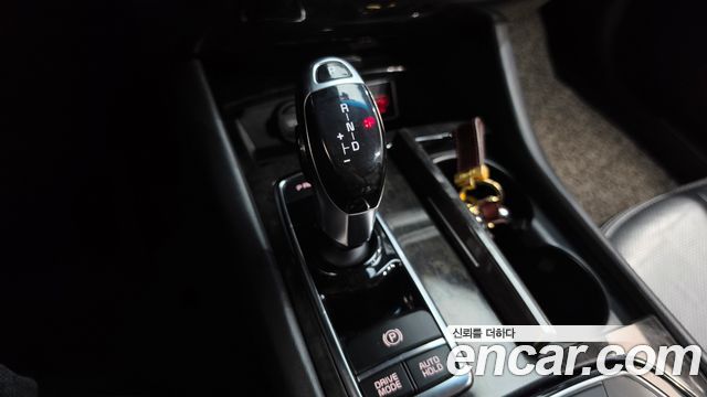 Kia K9 2016 — photo 9