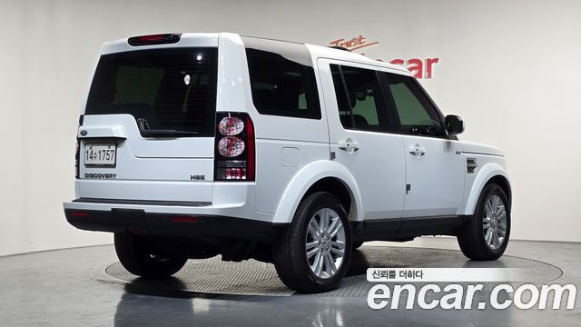 Land Rover Discovery 2014 — photo 2