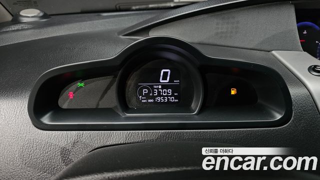 KG Mobility KORANDO 2017 — photo 8