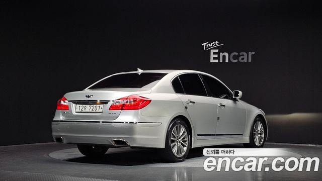 Hyundai Genesis 2014 — photo 2