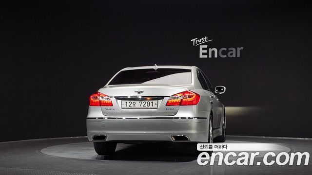 Hyundai Genesis 2014 — photo 4