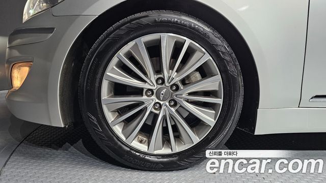Hyundai Genesis 2014 — photo 5