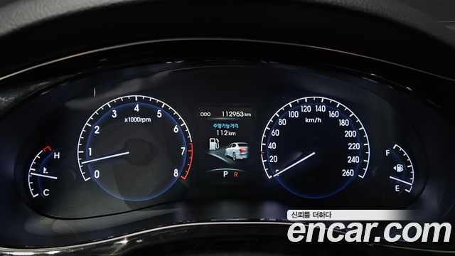Hyundai Genesis 2014 — photo 11