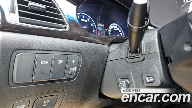 Hyundai Genesis 2014 — photo 19