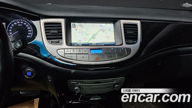 Hyundai Genesis 2014 — photo 22