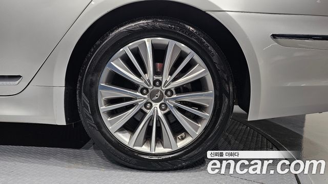 Hyundai Genesis 2014 — photo 7