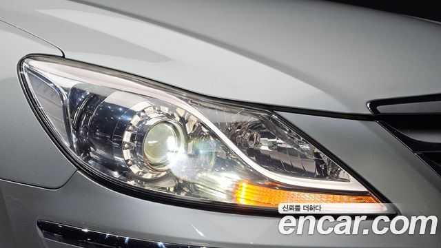 Hyundai Genesis 2014 — photo 8