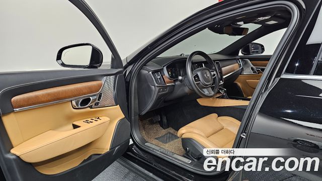 Volvo S90 2019 — photo 13