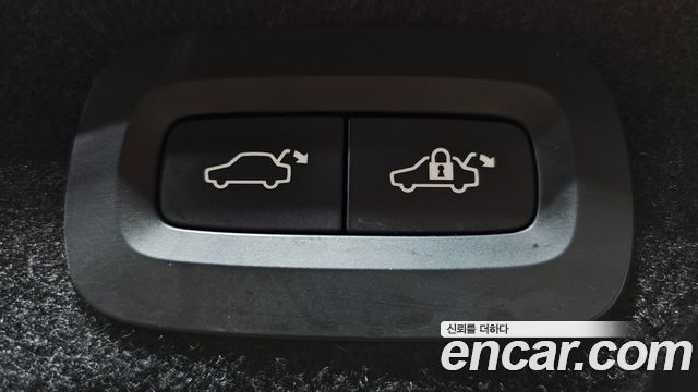 Volvo S90 2019 — photo 25