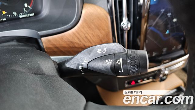 Volvo S90 2019 — photo 29