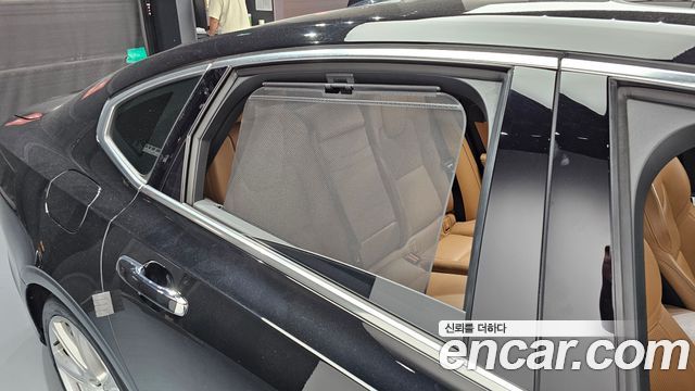 Volvo S90 2019 — photo 32
