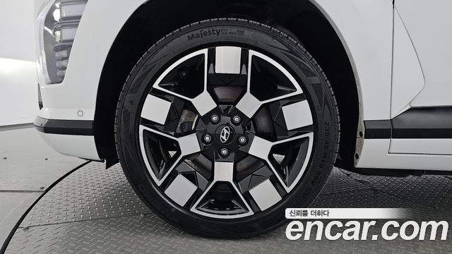 Hyundai Kona 2023 — photo 5