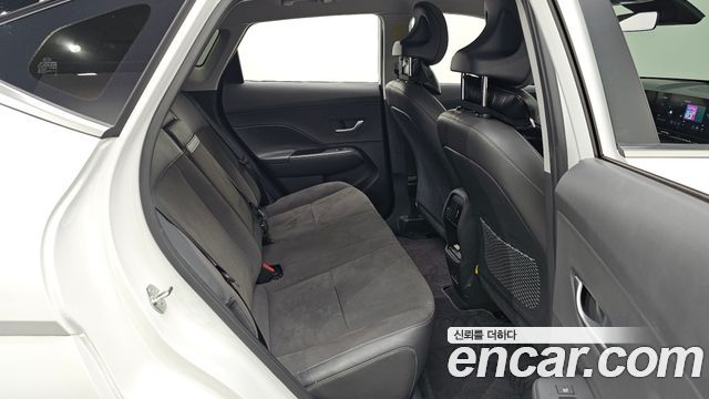 Hyundai Kona 2023 — photo 18