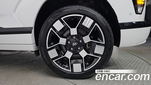 Hyundai Kona 2023 — photo 7
