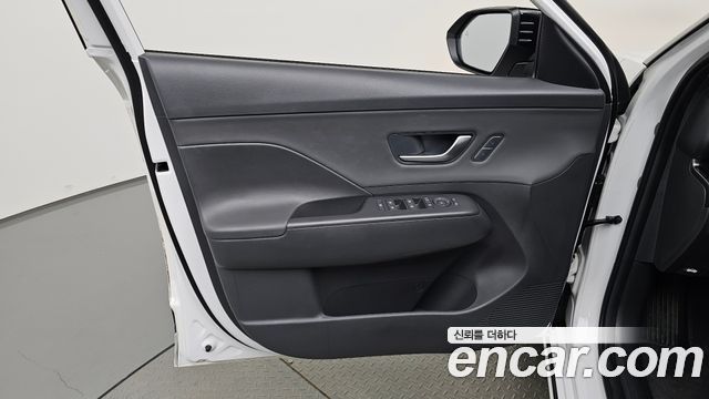Hyundai Kona 2023 — photo 14