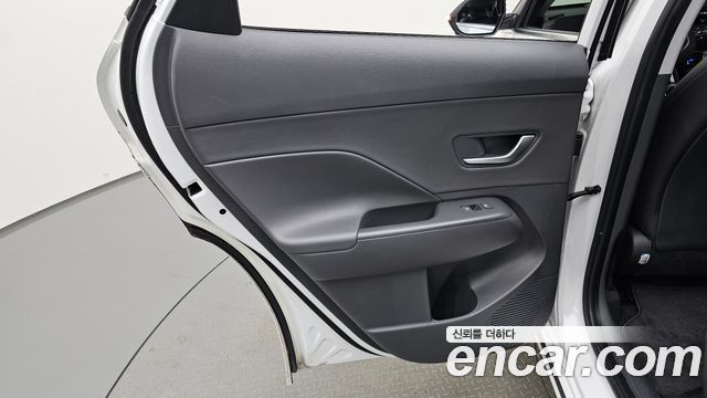 Hyundai Kona 2023 — photo 15