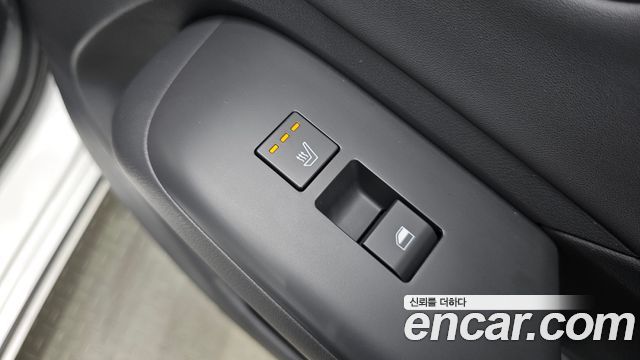 Hyundai Kona 2023 — photo 34