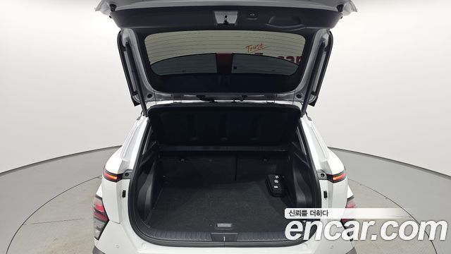 Hyundai Kona 2023 — photo 35