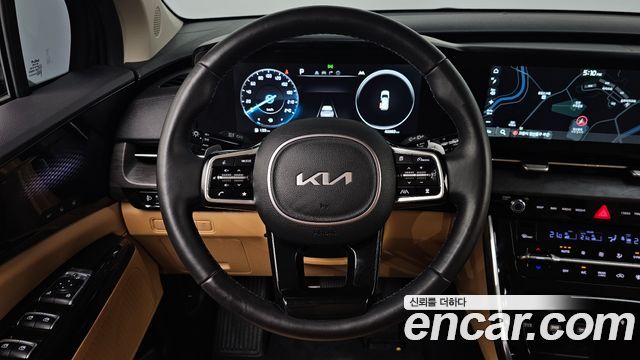Kia Canival 2023 — photo 19