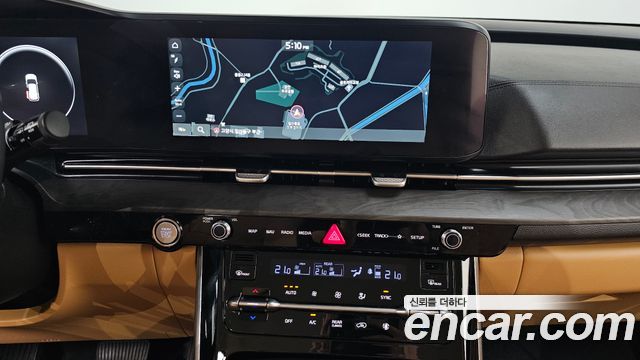 Kia Canival 2023 — photo 20