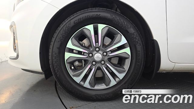Kia Canival 2019 — photo 5