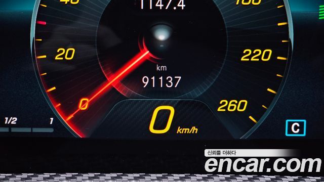 Mercedes-Benz A-Class 2020 — photo 11