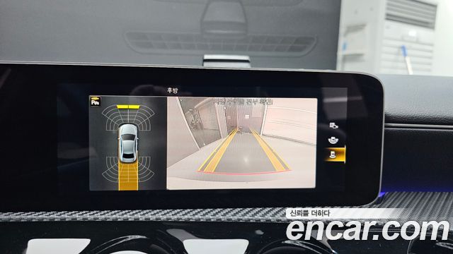 Mercedes-Benz A-Class 2020 — photo 20
