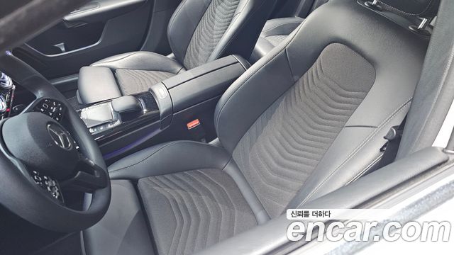 Mercedes-Benz A-Class 2020 — photo 27