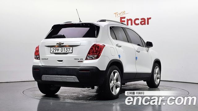 Chevrolet Korea Trax 2015 — photo 2