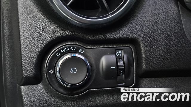 Chevrolet Korea Trax 2015 — photo 17