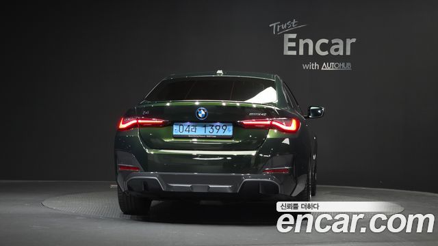 BMW i4 2022 — photo 4