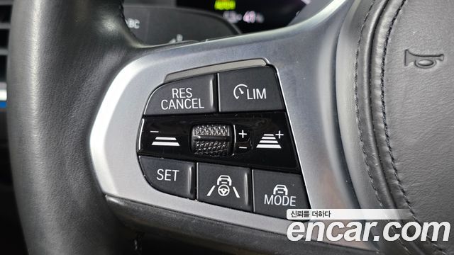 BMW i4 2022 — photo 23
